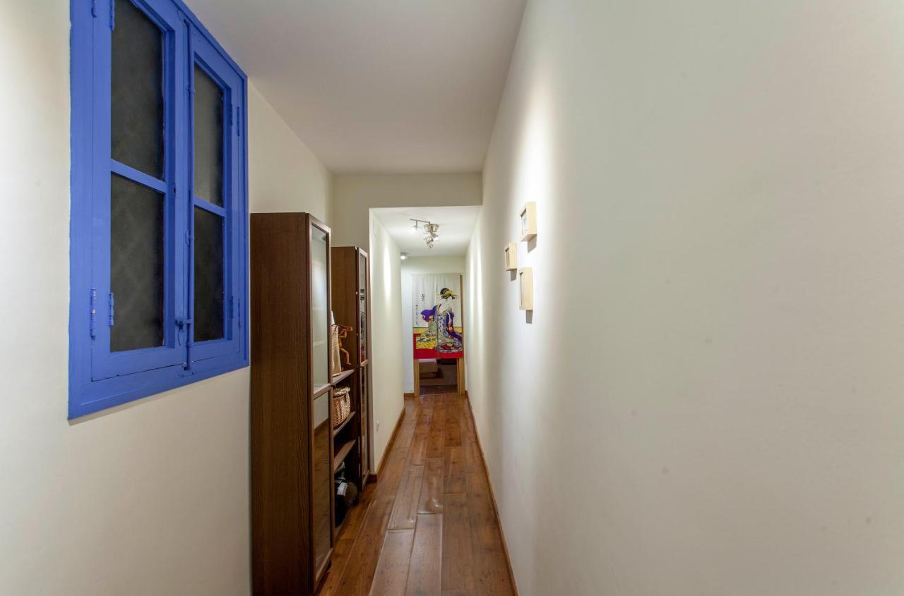 Luxurious & Alluring Home In Historic Town Valência Exterior foto